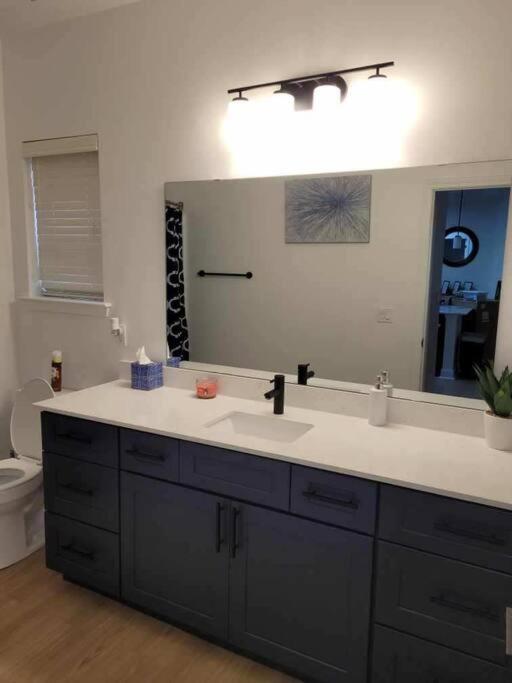 South Charlotte'S Cozy & Modern Διαμέρισμα Εξωτερικό φωτογραφία