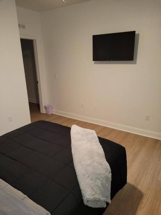 South Charlotte'S Cozy & Modern Διαμέρισμα Εξωτερικό φωτογραφία